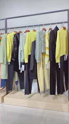 廣州地?cái)偨?jīng)濟(jì)興起 夜市女裝貨源攻略與折扣尾貨批發(fā)指南